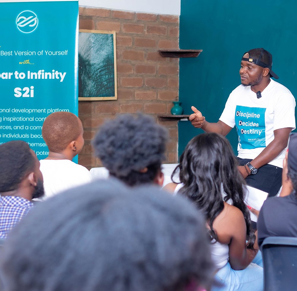 P. Kay coaching a Soar to Infinity session